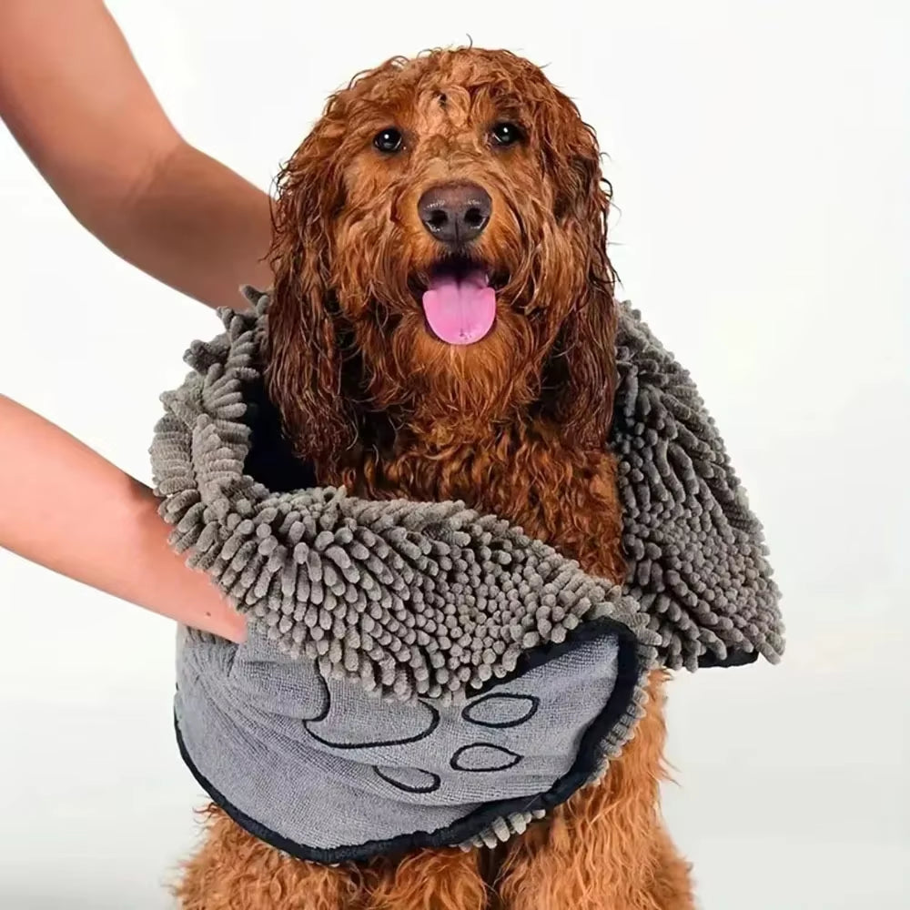 Ultra-Absorbent Pet Bath Robe Towel – Quick-Dry Comfort for Dogs & Cats